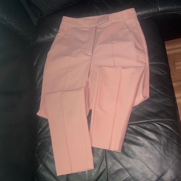Zara Blush Pink Cropped Pants - Picture 1 of 3